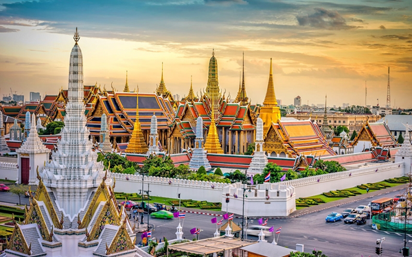 Việt Nam hút gần 11 triệu du khách quốc tế nửa đầu 2025