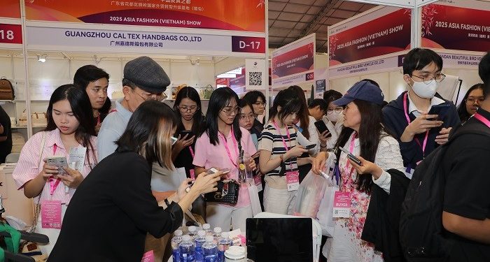 Hơn 300 gian hàng tham gia Triển lãm Thời trang châu Á tại Việt Nam 2025