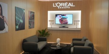 L’Oréal đưa công nghệ làm đẹp cá nhân hóa lên tầm cao mới tại CES 2026