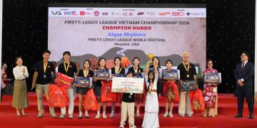 Hơn 2.000 thí sinh tranh tài lộ diện các đội tuyển Việt Nam bước ra đấu trường FIRST Quốc Tế