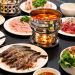 ibis Saigon South mang đến trải nghiệm buffet lẩu & nướng Buffet Lẩu & Nướng Sizzle & Simmer Night đặc sắc tại Charlie’s Corner – ibis Saigon South, diễn ra vào tối thứ Sáu hàng tuần từ 17:30 đến 21:00