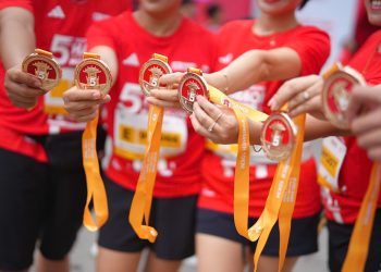 MARATHON QUỐC TẾ HÀ NỘI TECHCOMBANK MÙA THỨ 5: HƠN 14.500 VẬN ĐỘNG VIÊN TỪ 57 QUỐC GIA VÀ VÙNG LÃNH THỔ TẠO NÊN KỶ LỤC MỚI